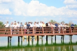 Testvérvárosi delegációk Börgöndön a tónál
