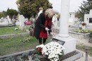 Fitz Jenő sírjánál koszorúz Brájer Éva alpolgármester asszony 2012.10.31. 0003.JPG