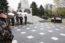 Kisfaludon nyugvó egykori szovjet katonák ünnepélyes újratemetése  0011.jpg